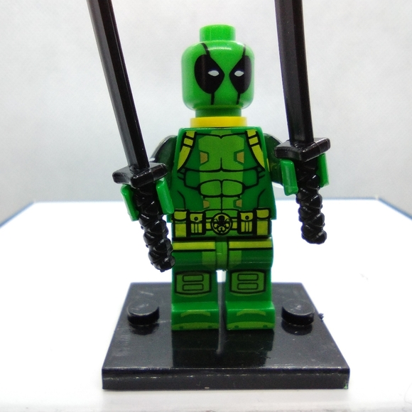 Alternate Fantastic Four The Fatal Four vs Hydra Four custom designed minifigure - Picture 4 of 10